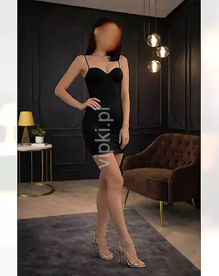 Piękna Karolina- Studio massage VINNERI 