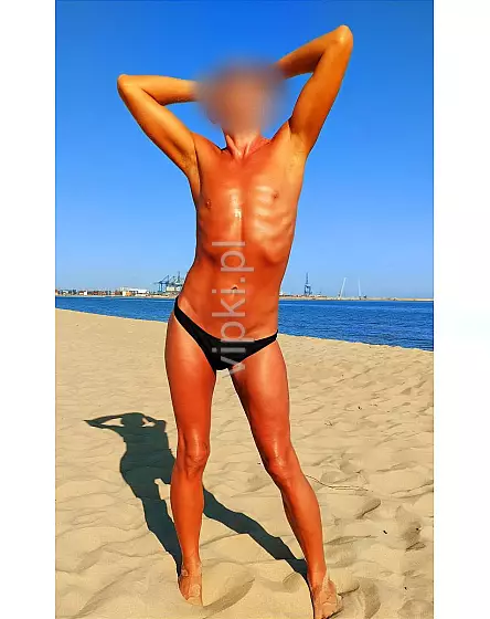 MIAMI LUXURY MODEL