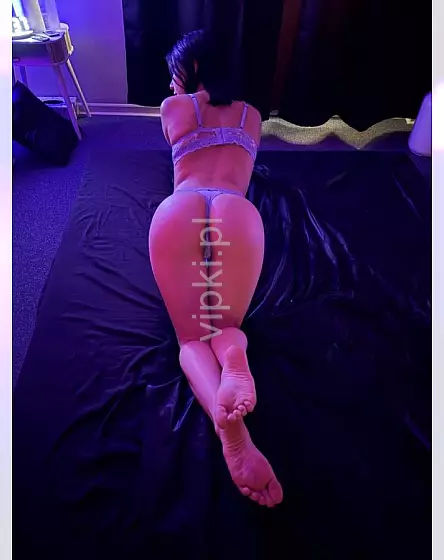 Luna erotic massage