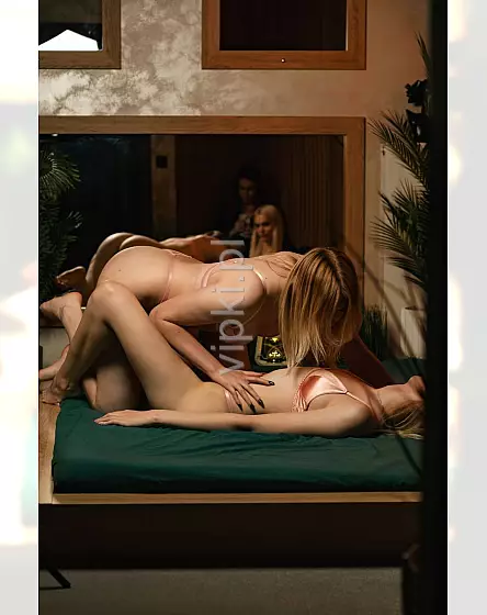 Twins -Blissful Massage