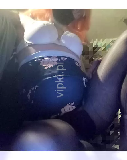 Crosdresser pan dla pana Oddany